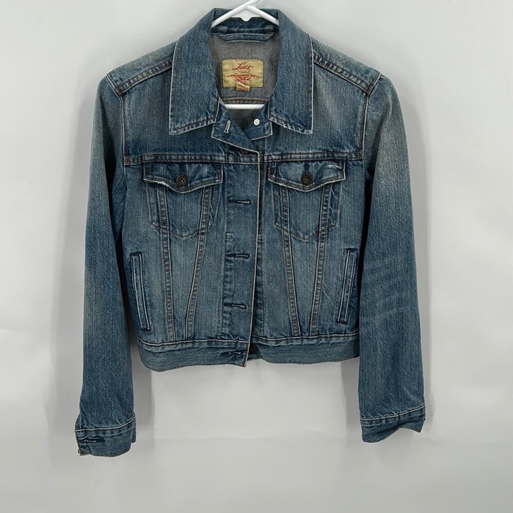 Levis Women's Blue Denim Original Trucker Jacket Size Small